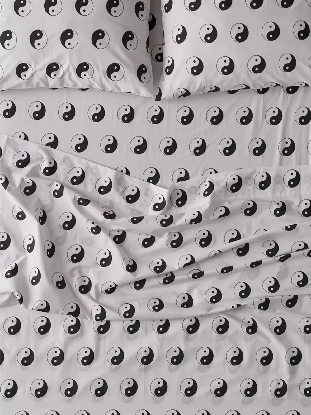 NWOT Urban Outfitters Yin Yang Fitted Sheet Size Full